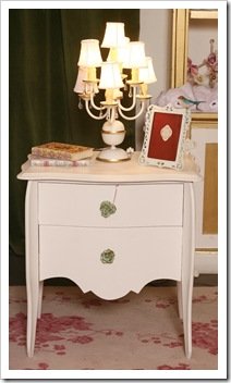 Foto de Mesa de Luz Milagros Resta Deco